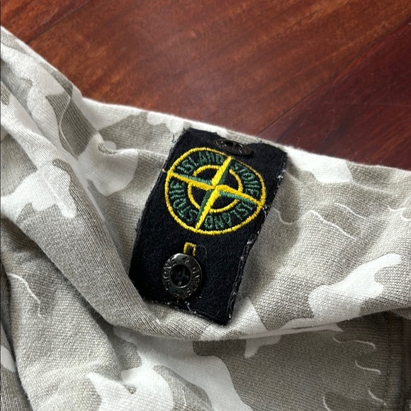 Stone Island Green/grey Camouflage kids Sweater - Picture 3 of 3